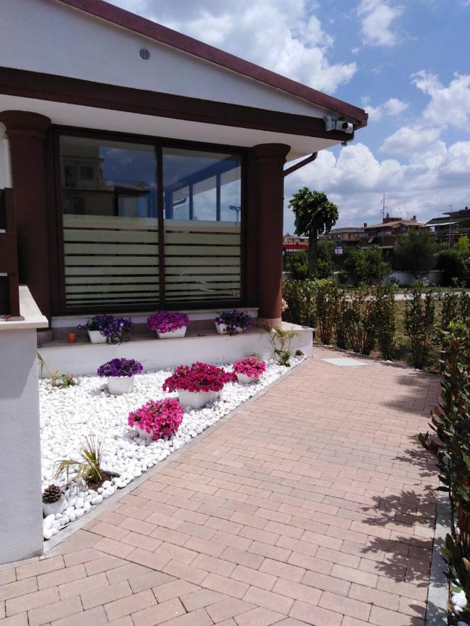 Villa Ivana Rom Exteriör bild